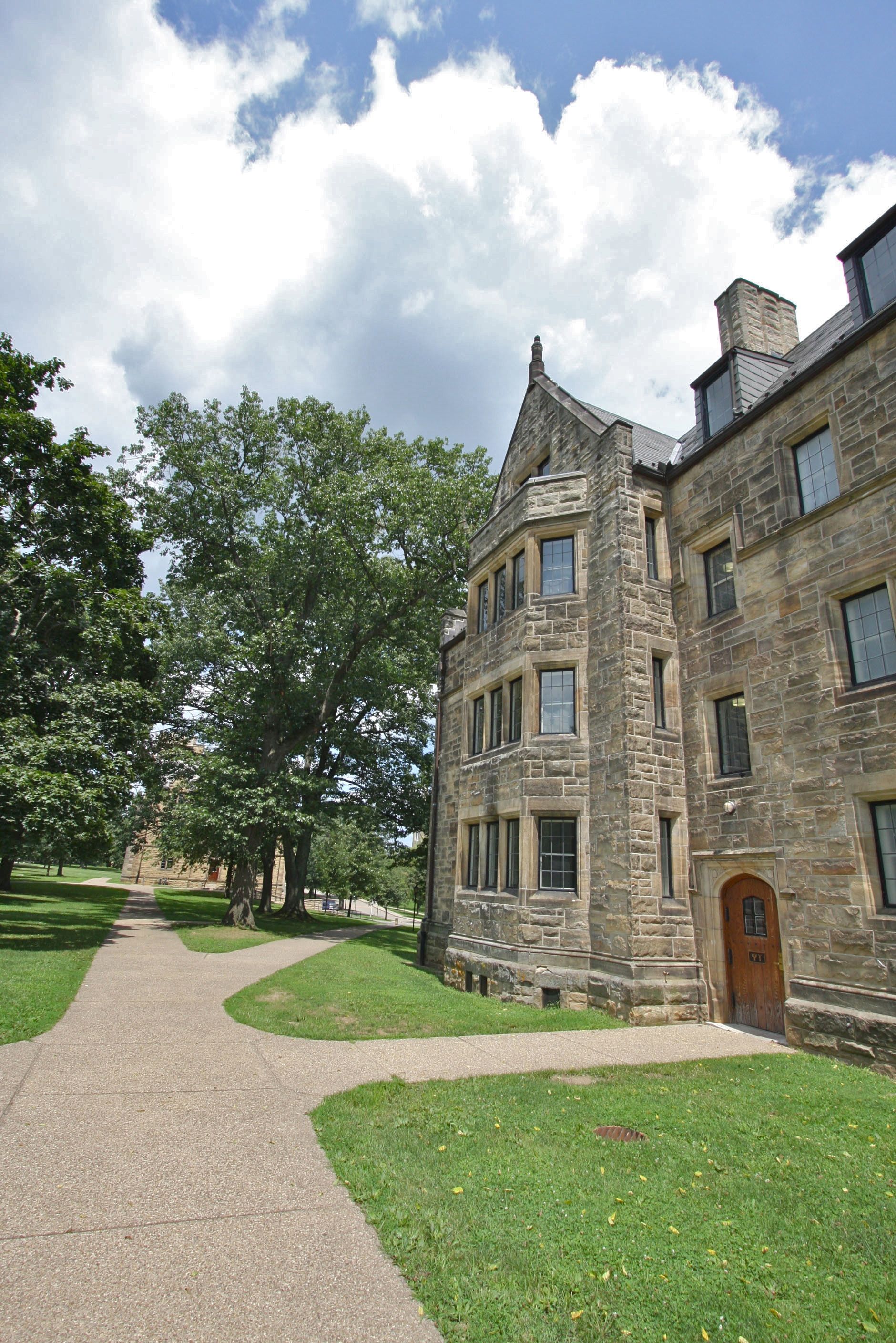 Kenyon College Campus in Gambier Ohio. Photo by Sam Miller of http